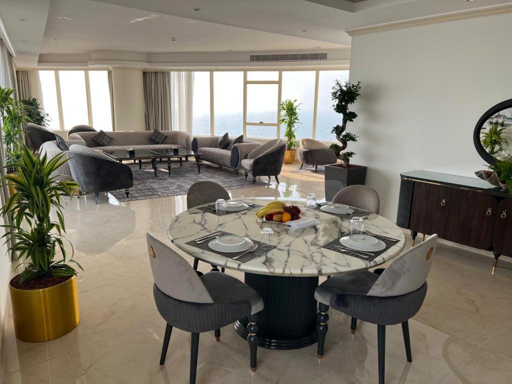Seafront Luxury Suites Jeddah Corniche Екстер'єр фото