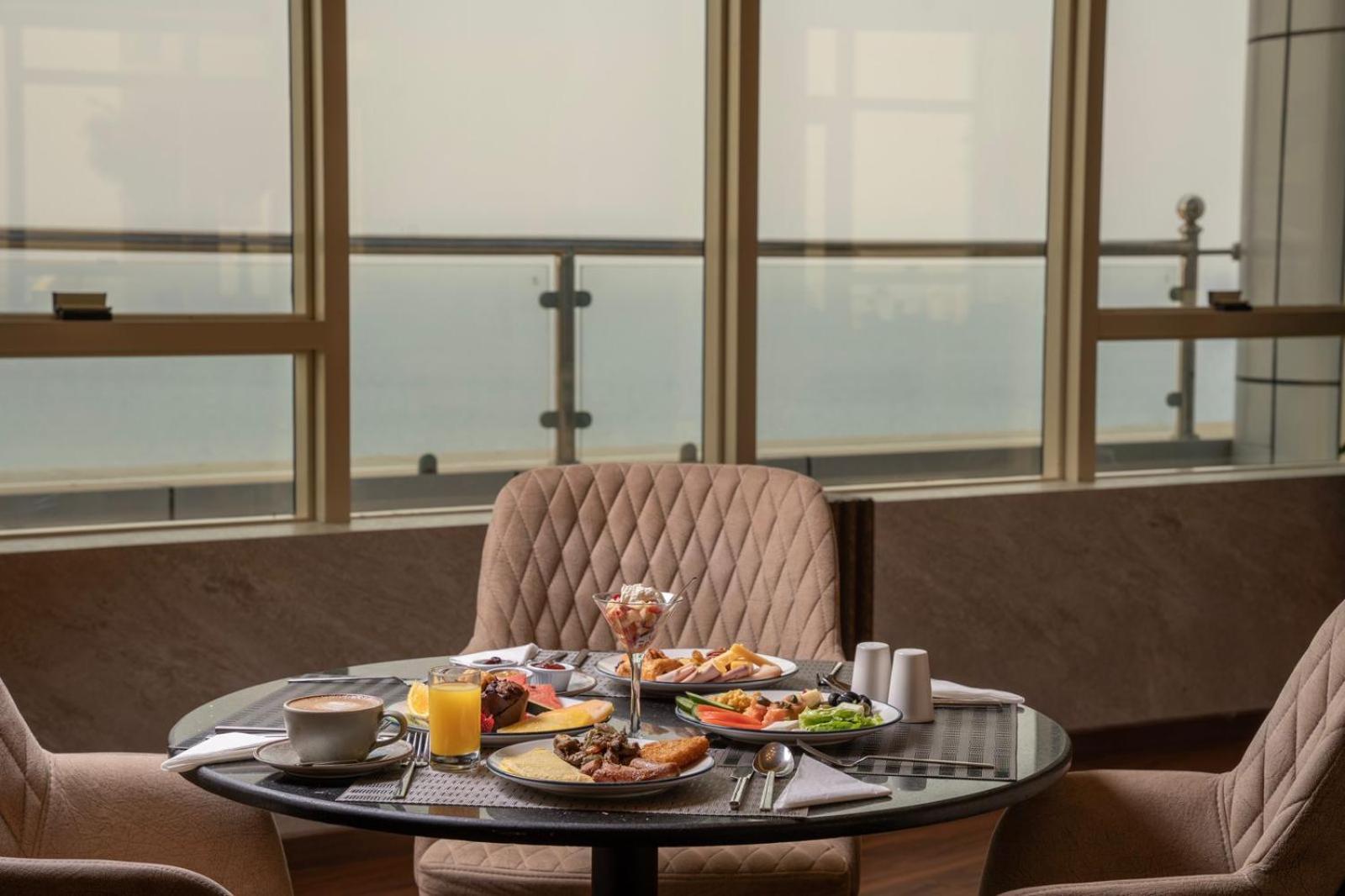 Seafront Luxury Suites Jeddah Corniche Екстер'єр фото