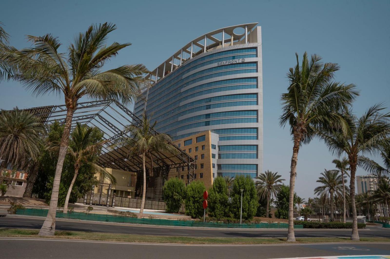 Seafront Luxury Suites Jeddah Corniche Екстер'єр фото